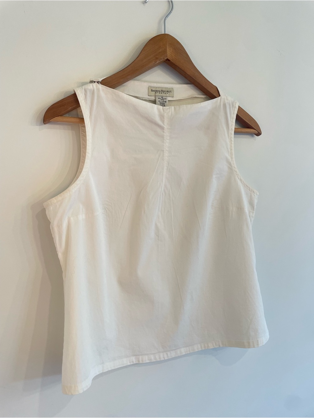 Banana Republic Tailored, Sleeveless Cream Top